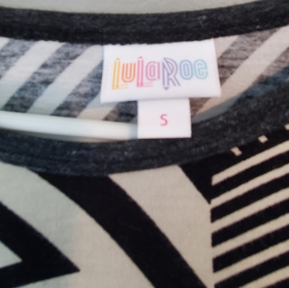 Fun patterned Randy tee - Picture 4 of 4